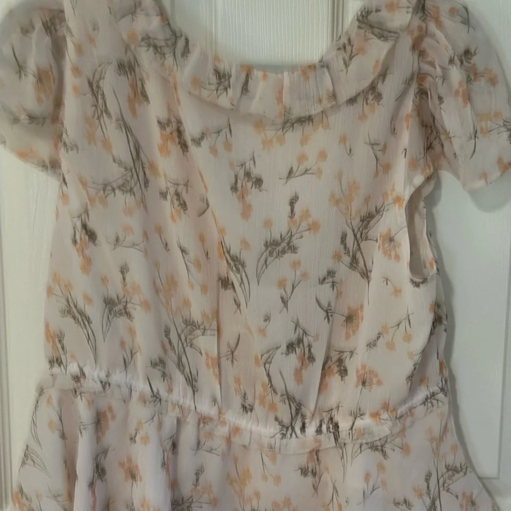 American Eagle Outfitters Cream Floral Ruffled Tie-Front Peplum Top - Picture 2 of 3